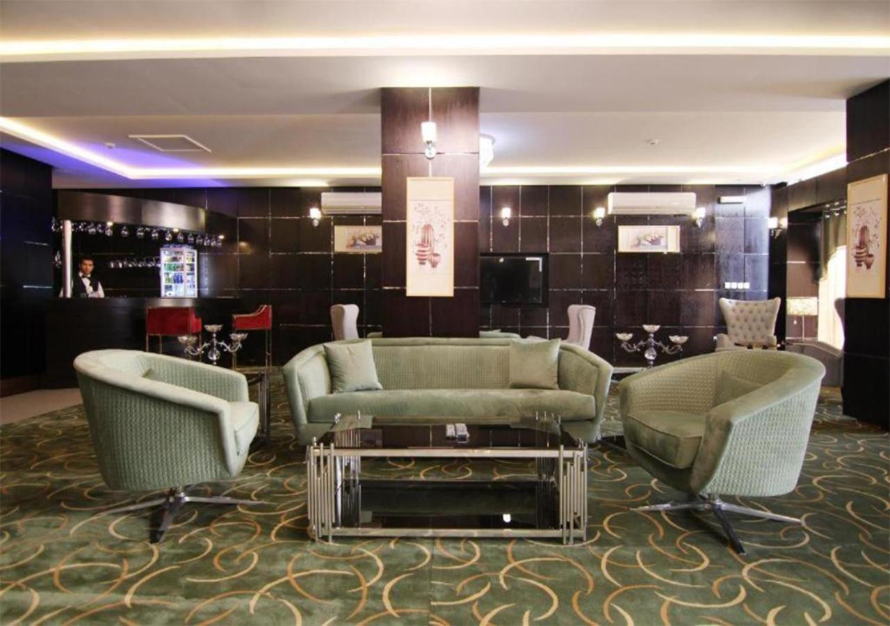 هذا منزلى الحمراء Riadh Exterior foto