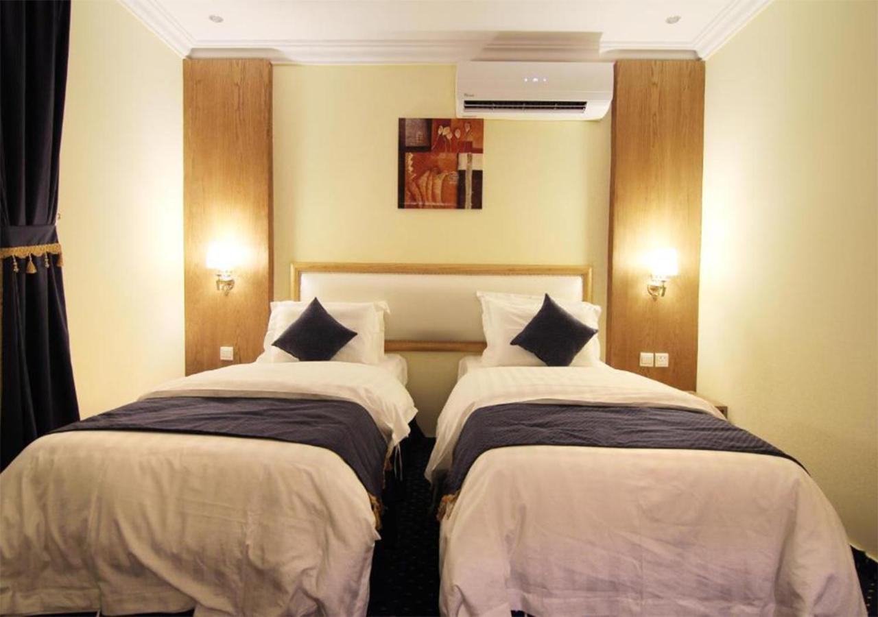 هذا منزلى الحمراء Riadh Exterior foto