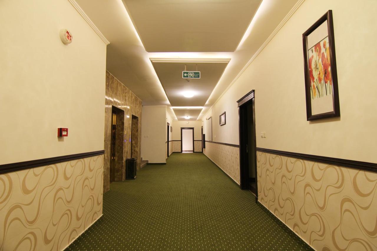 هذا منزلى الحمراء Riadh Exterior foto
