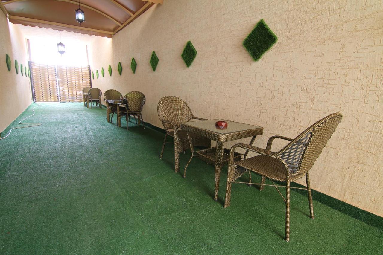 هذا منزلى الحمراء Riadh Exterior foto
