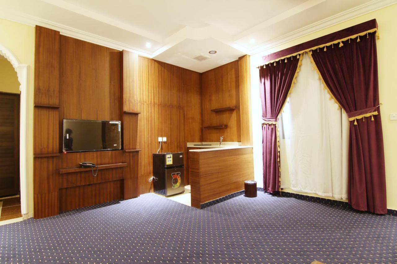 هذا منزلى الحمراء Riadh Exterior foto