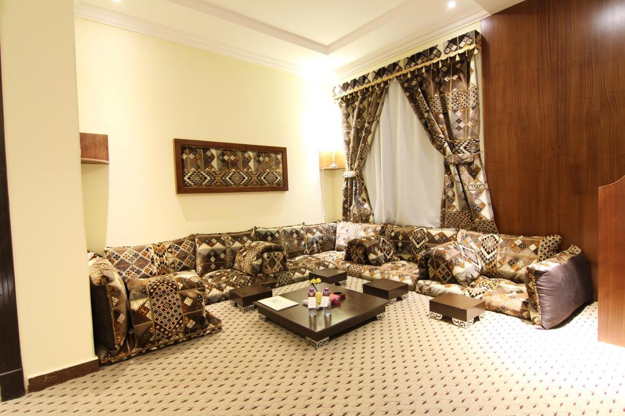 هذا منزلى الحمراء Riadh Exterior foto