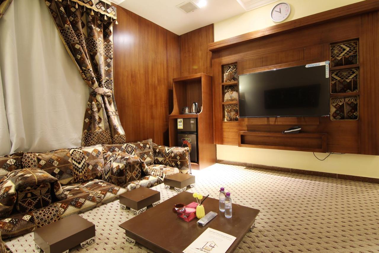 هذا منزلى الحمراء Riadh Exterior foto
